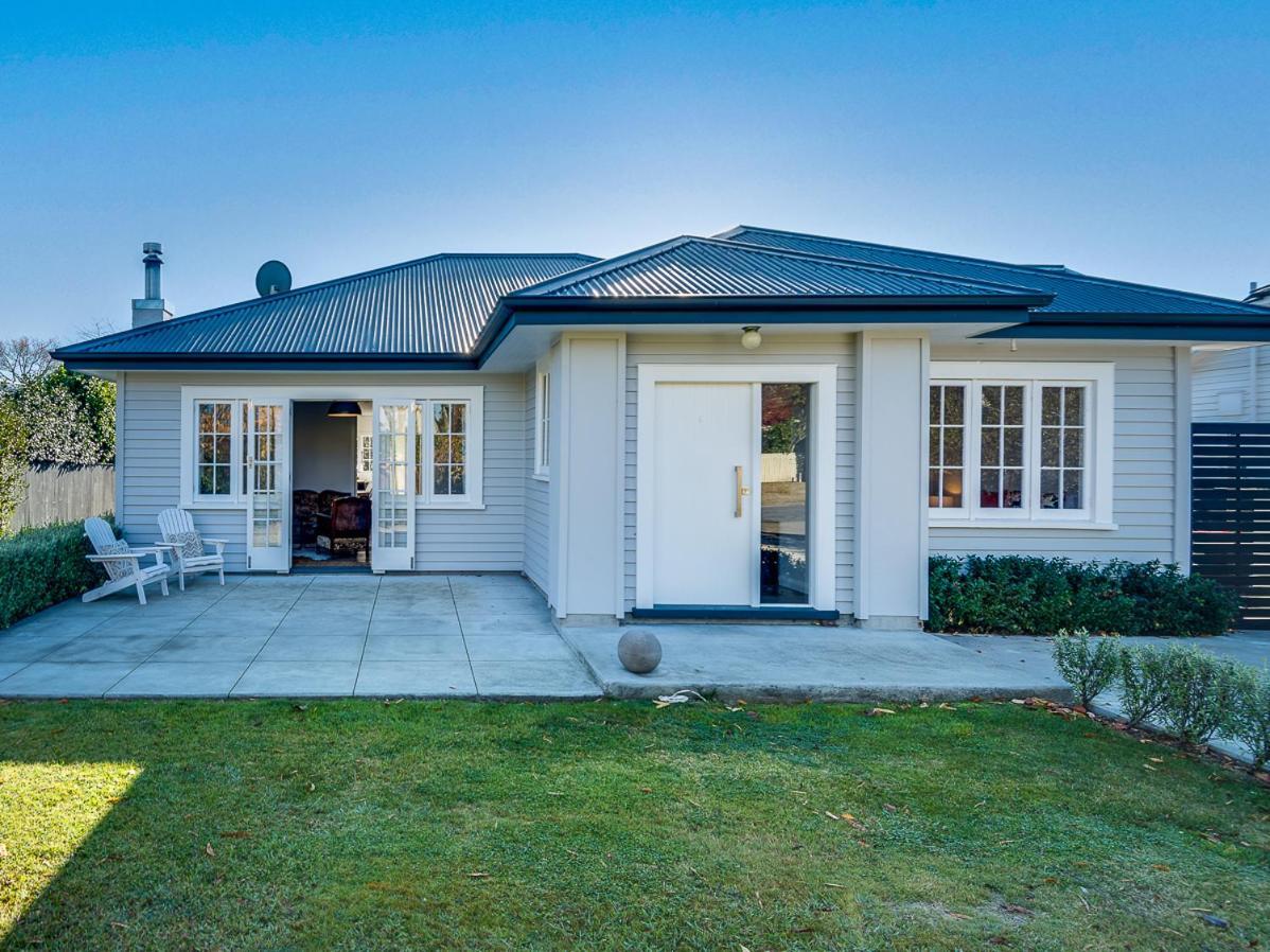 Gem On Gillean - Havelock North Holiday Home Экстерьер фото