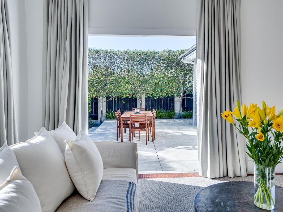 Gem On Gillean - Havelock North Holiday Home Экстерьер фото