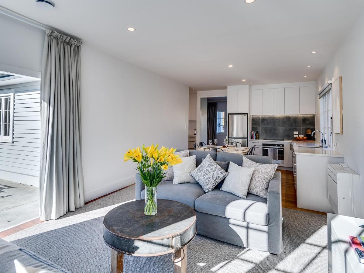 Gem On Gillean - Havelock North Holiday Home Экстерьер фото