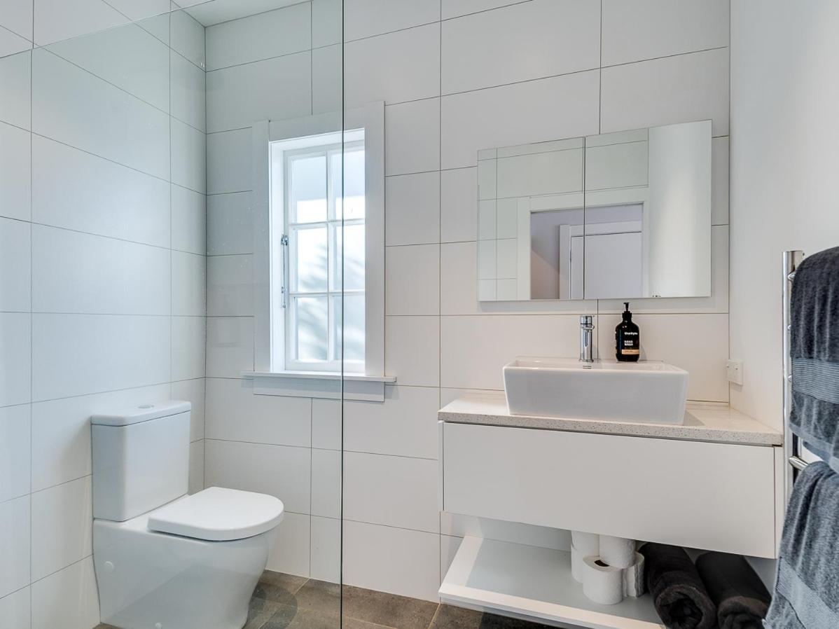 Gem On Gillean - Havelock North Holiday Home Экстерьер фото