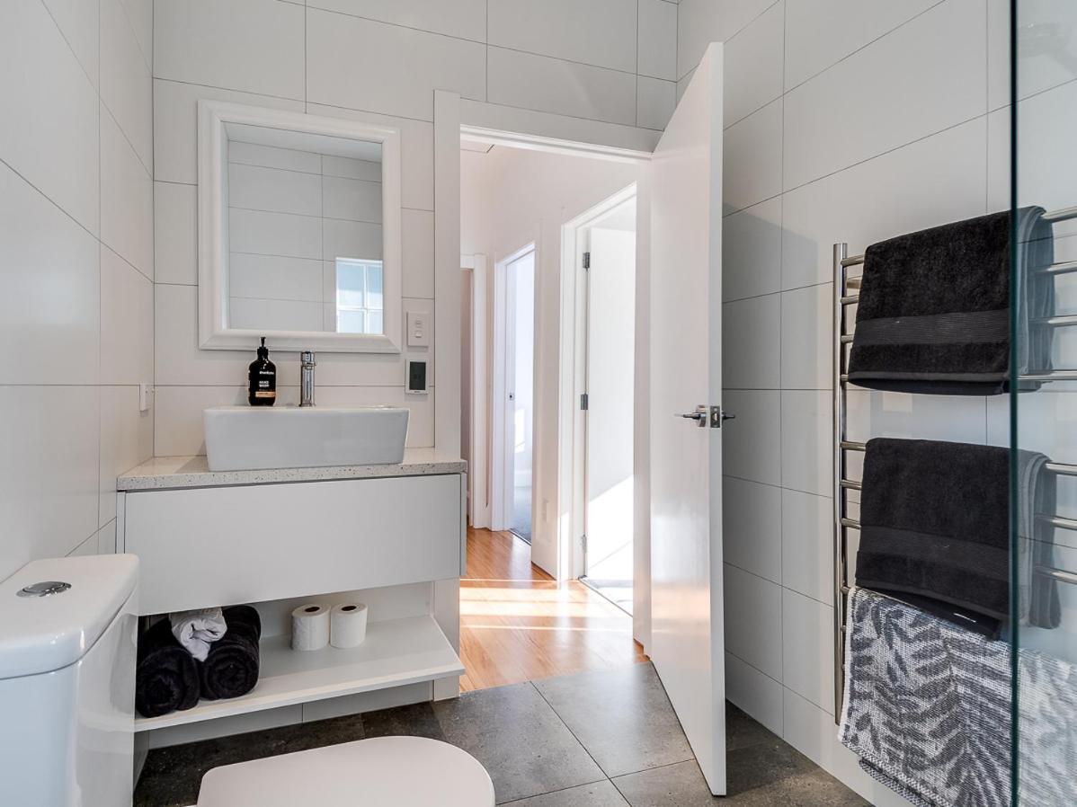 Gem On Gillean - Havelock North Holiday Home Экстерьер фото